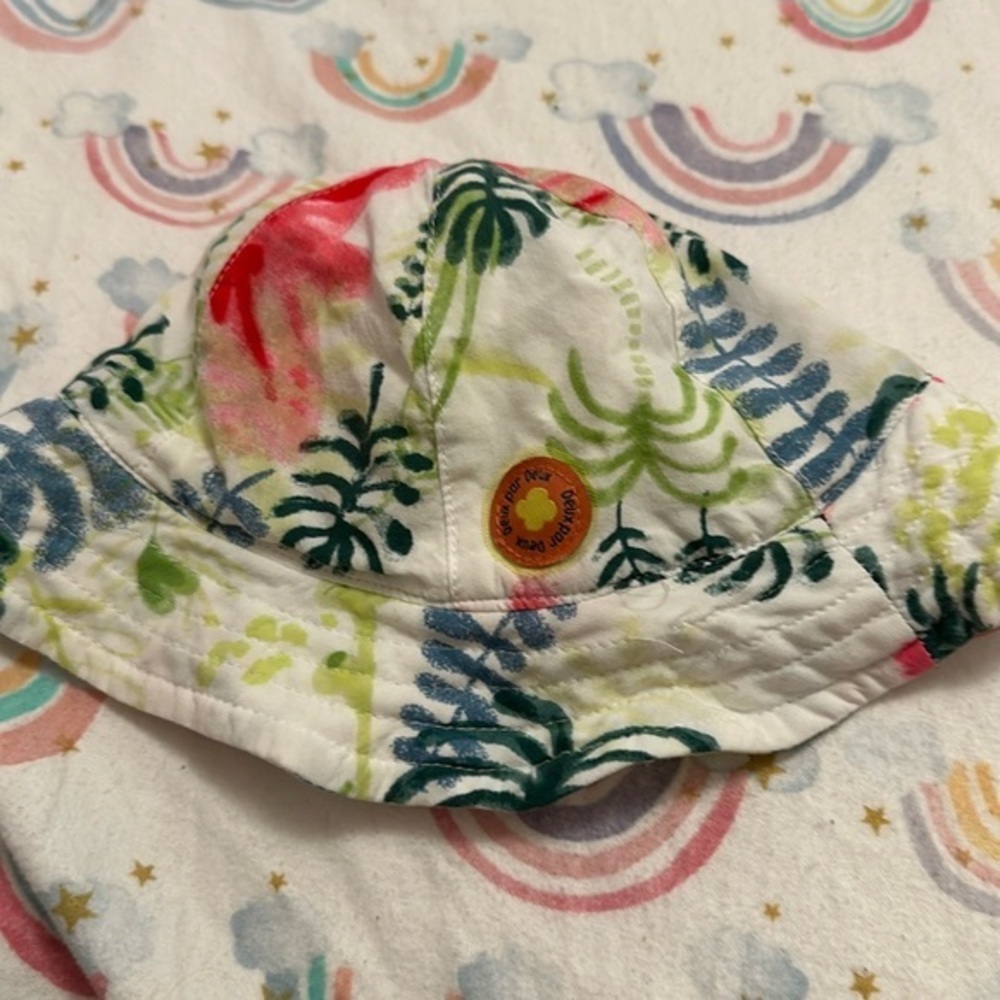 Deux para deux sunhat size 2/3 T